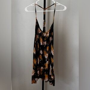 Volcom size large shirt